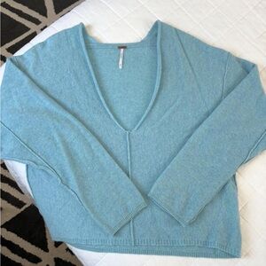 Free people 100% cashmere sweater